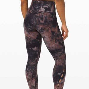 Lululemon Unlimit High-Rise Tight 25" *Keyhole